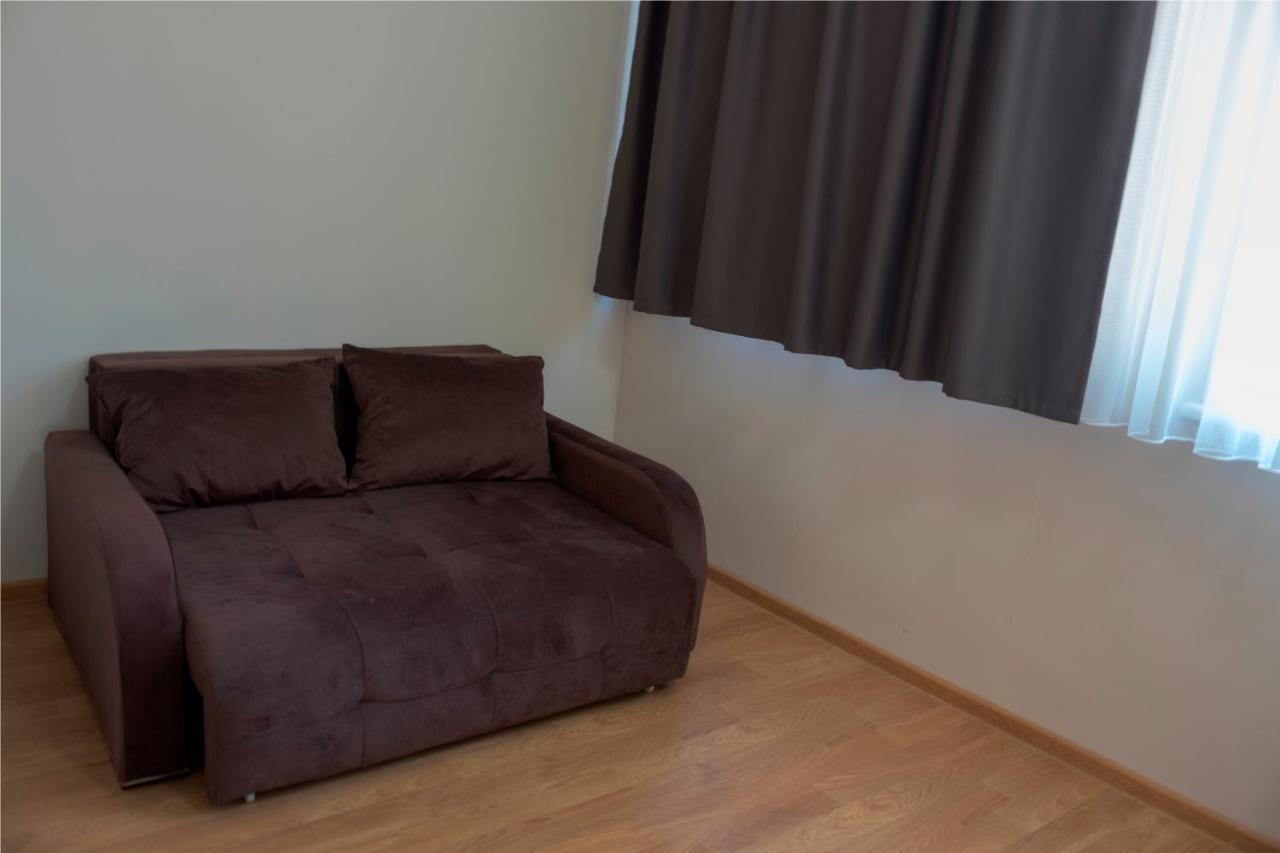Hotel Tiflis Garden Екстериор снимка