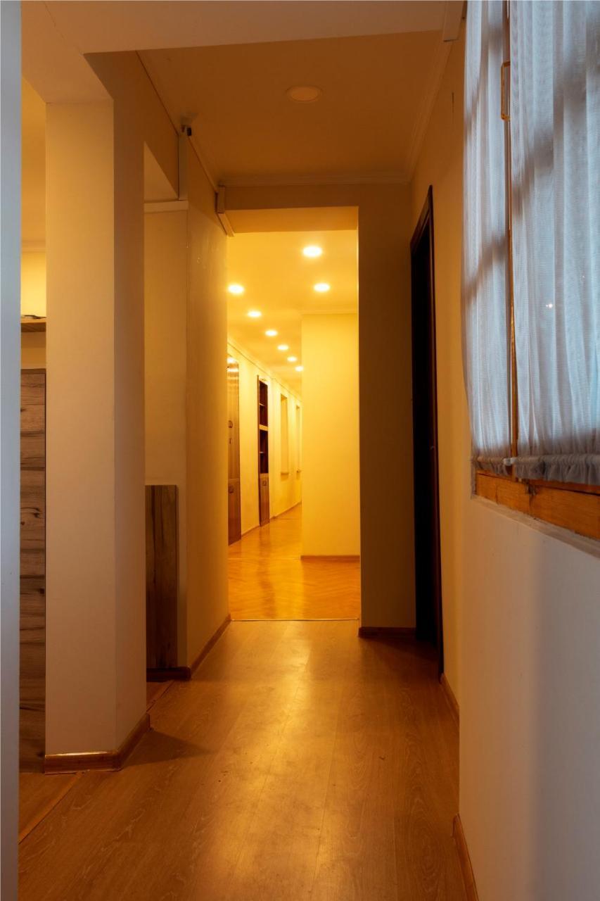 Hotel Tiflis Garden Екстериор снимка